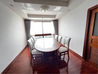 3 Bedrooms 3 Bathrooms Size 223sqm. President Park View Towers for Rent 62,000 THB