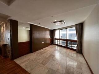 3 Bedrooms 3 Bathrooms Size 223sqm. President Park 24 for Rent 55,000 THB