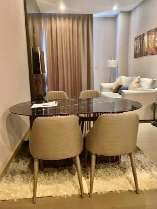 2 Bedrooms 2 Bathrooms Size 73sqm. The Esse Asoke for Rent 75,000 THB