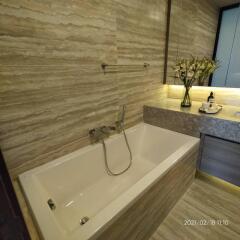 2 Bedrooms 2 Bathrooms Size 70sqm. Celes Asoke for Rent 70,000 THB