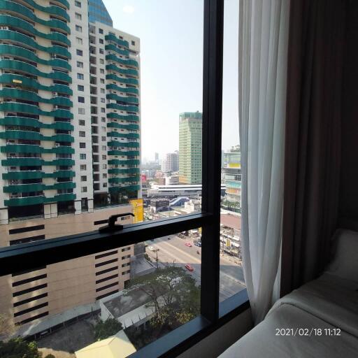 2 Bedrooms 2 Bathrooms Size 70sqm. Celes Asoke for Rent 70,000 THB