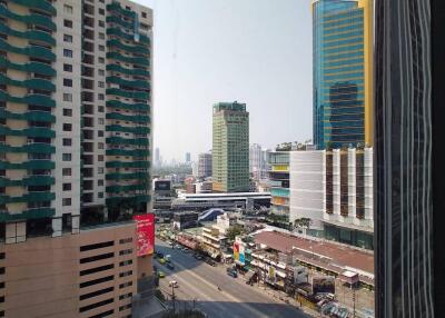 2 Bedrooms 2 Bathrooms Size 70sqm. Celes Asoke for Rent 70,000 THB