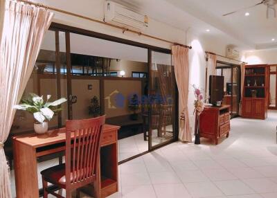 3 Bedrooms House in Adare Gardens 2 Jomtien H010301