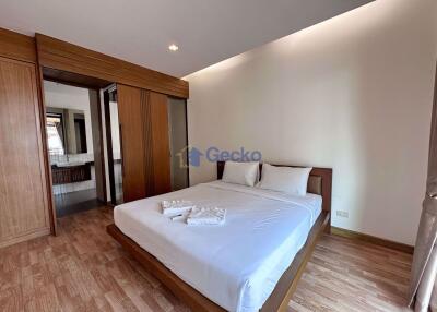 2 Bedrooms Condo in Pattaya City Resort South Pattaya C010742