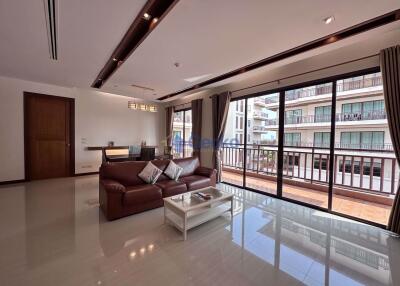 2 Bedrooms Condo in Pattaya City Resort South Pattaya C010742