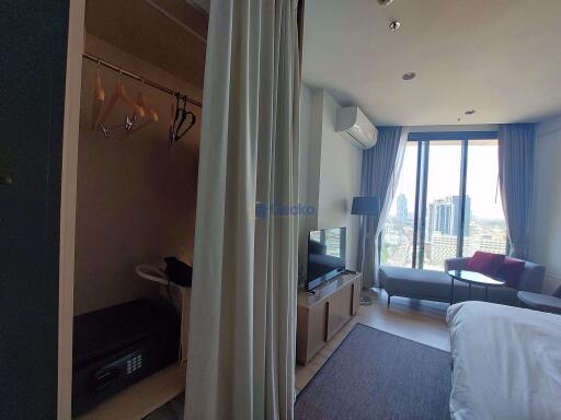 Studio Condo in EDGE Central Pattaya Central Pattaya C009962