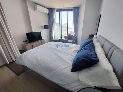 Studio Condo in EDGE Central Pattaya Central Pattaya C009962