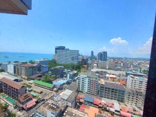 Studio Condo in EDGE Central Pattaya Central Pattaya C009962