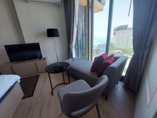 Studio Condo in EDGE Central Pattaya Central Pattaya C009962