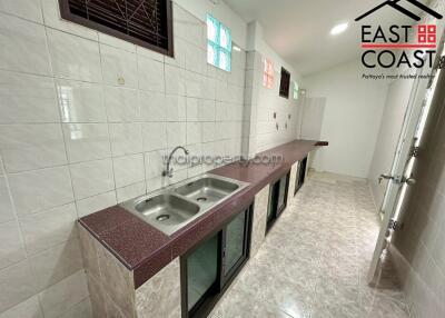 Private House in Mabyailia House for sale in East Pattaya, Pattaya. SH14408