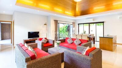 3-Bed Boutique Villa in Rawai