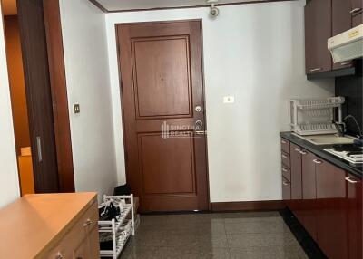 For RENT : Lake Avenue / 1 Bedroom / 1 Bathrooms / 80 sqm / 35000 THB [10019378]