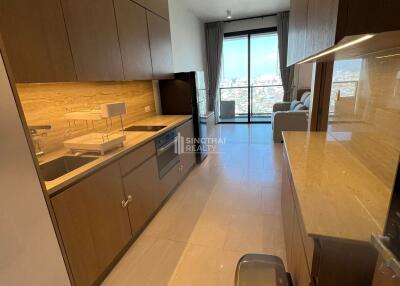 For RENT : The Lofts Silom / 1 Bedroom / 1 Bathrooms / 46 sqm / 35000 THB [10053345]