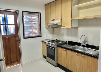 For RENT : Le Premier 2 / 2 Bedroom / 3 Bathrooms / 128 sqm / 35000 THB [10054322]