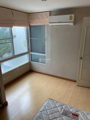 For RENT : The Bangkok Sukhumvit 61 / 2 Bedroom / 2 Bathrooms / 80 sqm / 35000 THB [10060480]