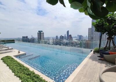 For RENT : The Lofts Silom / 1 Bedroom / 1 Bathrooms / 48 sqm / 35000 THB [10068198]