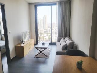 For RENT : Edge Sukhumvit 23 / 1 Bedroom / 1 Bathrooms / 45 sqm / 35000 THB [R10468]