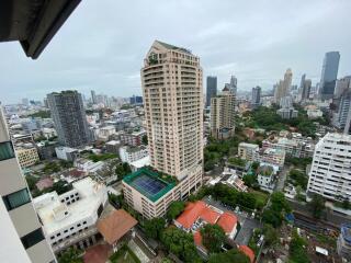 For RENT : Sathorn Gardens / 1 Bedroom / 1 Bathrooms / 64 sqm / 35000 THB [R10610]