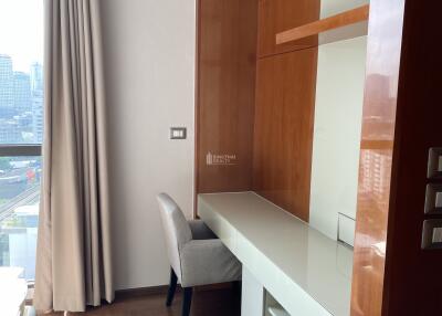 For RENT : The Address Sukhumvit 28 / 1 Bedroom / 1 Bathrooms / 52 sqm / 35000 THB [R10733]