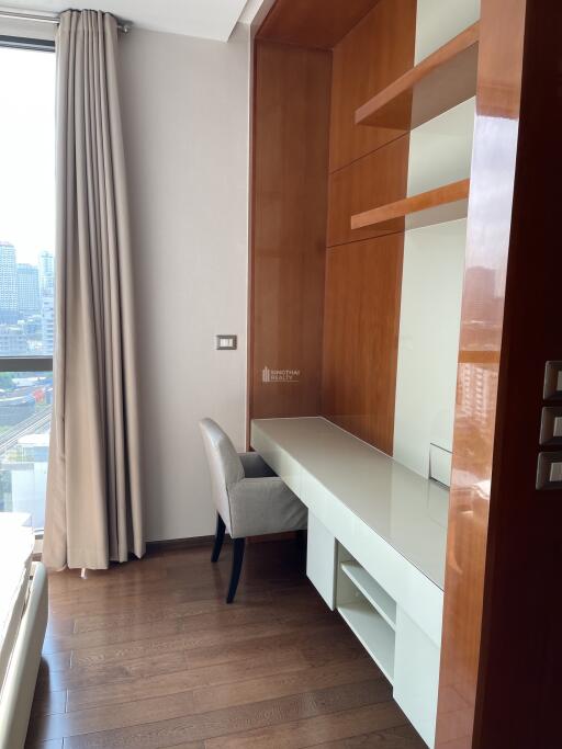 For RENT : The Address Sukhumvit 28 / 1 Bedroom / 1 Bathrooms / 52 sqm / 35000 THB [R10733]