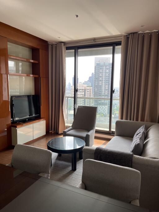 For RENT : The Address Sukhumvit 28 / 1 Bedroom / 1 Bathrooms / 52 sqm / 35000 THB [R10733]