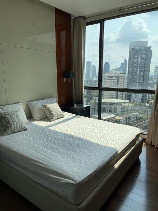 For RENT : The Address Sukhumvit 28 / 1 Bedroom / 1 Bathrooms / 52 sqm / 35000 THB [R10733]