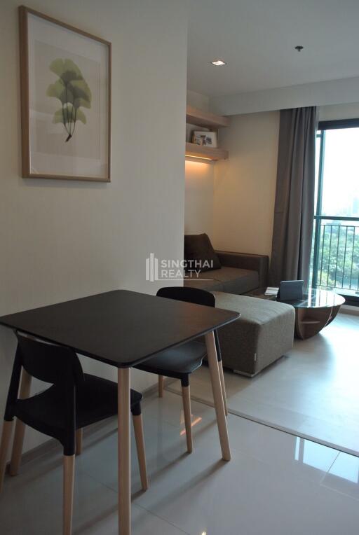 For RENT : Rhythm Sukhumvit 36-38 / 1 Bedroom / 1 Bathrooms / 33 sqm / 35000 THB [R10738]