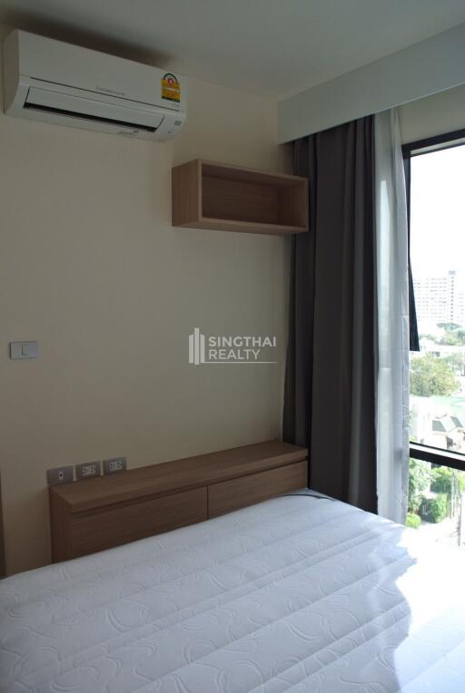 For RENT : Rhythm Sukhumvit 36-38 / 1 Bedroom / 1 Bathrooms / 33 sqm / 35000 THB [R10738]