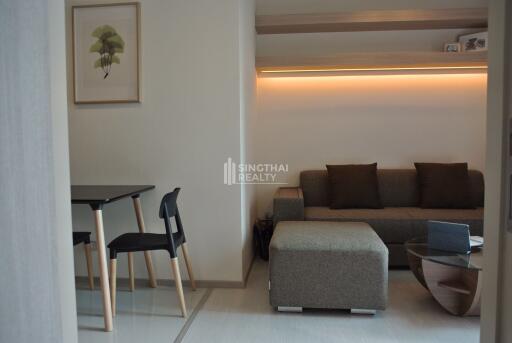 For RENT : Rhythm Sukhumvit 36-38 / 1 Bedroom / 1 Bathrooms / 33 sqm / 35000 THB [R10738]