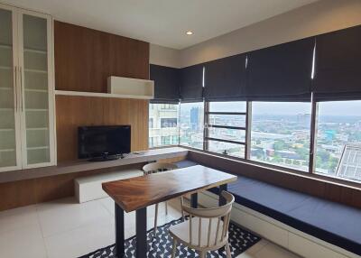 For RENT : The Emporio Place / 1 Bedroom / 1 Bathrooms / 46 sqm / 35000 THB [R10785]