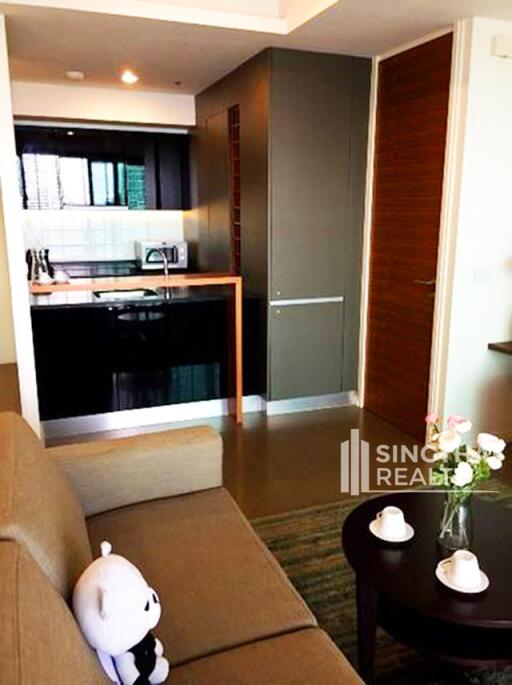 For RENT : The River / 1 Bedroom / 1 Bathrooms / 69 sqm / 35000 THB [R10788]