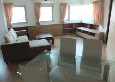 For RENT : P.W.T Mansion / 1 Bedroom / 1 Bathrooms / 85 sqm / 35000 THB [R11156]