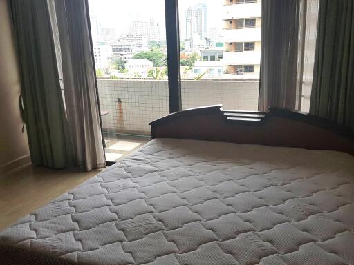 For RENT : Richmond Palace / 2 Bedroom / 2 Bathrooms / 146 sqm / 35000 THB [R11184]