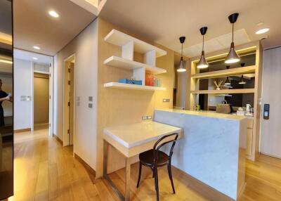 For RENT : The Lumpini 24 / 1 Bedroom / 2 Bathrooms / 55 sqm / 35000 THB [R11279]