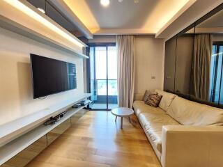 For RENT : The Lumpini 24 / 1 Bedroom / 2 Bathrooms / 55 sqm / 35000 THB [R11279]