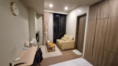 For RENT : Celes Asoke / 1 Bedroom / 1 Bathrooms / 35 sqm / 35000 THB [R11567]