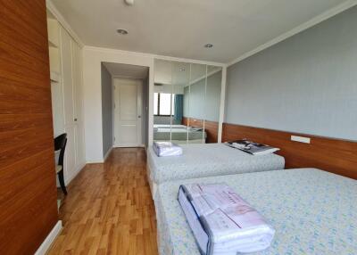 2 Bedrooms 2 Bathrooms Size 128sqm. Lake Avenue Condominium for Rent 50,000 THB