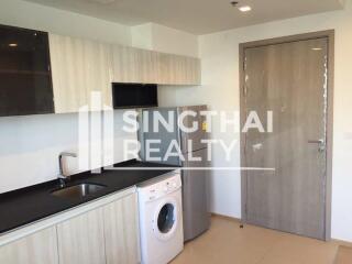 For RENT : HQ by Sansiri / 1 Bedroom / 1 Bathrooms / 45 sqm / 37000 THB [4017698]