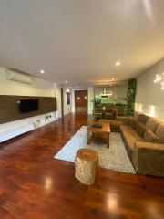 For RENT : Benviar Tonson Residence / 2 Bedroom / 2 Bathrooms / 150 sqm / 70000 THB [9053471]