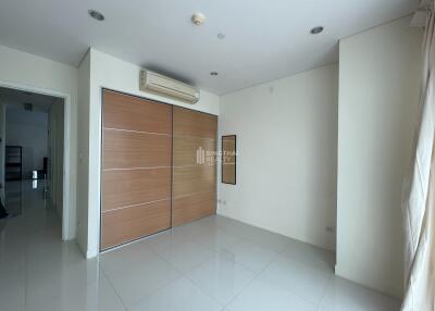 For RENT : Fullerton Sukhumvit / 3 Bedroom / 3 Bathrooms / 132 sqm / 70000 THB [9078087]