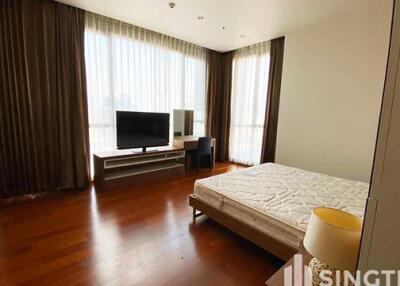 For RENT : Quattro by Sansiri / 3 Bedroom / 3 Bathrooms / 131 sqm / 110000 THB [7915889]