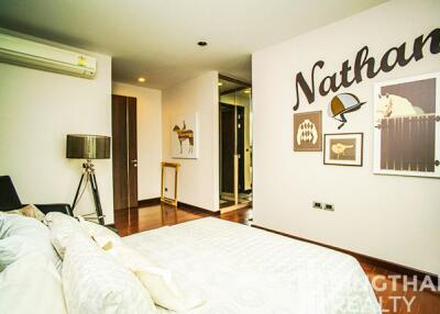 For RENT : Townhouse Ekkamai / 4 Bedroom / 5 Bathrooms / 391 sqm / 110000 THB [7937063]