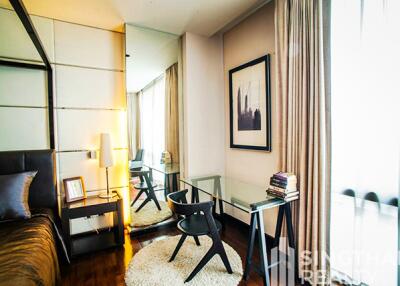 For RENT : Townhouse Ekkamai / 4 Bedroom / 5 Bathrooms / 391 sqm / 110000 THB [7937063]