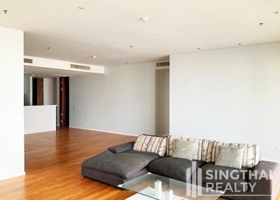 For RENT : The Lakes / 3 Bedroom / 3 Bathrooms / 210 sqm / 130000 THB [8717599]