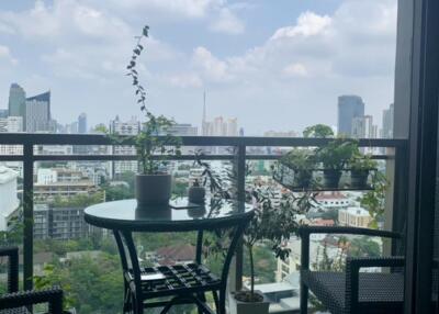 For SALE : Circle Sukhumvit 31 / 2 Bedroom / 2 Bathrooms / 70 sqm / 13900000 THB [S11591]