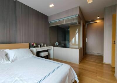 For SALE : Siri at Sukhumvit / 2 Bedroom / 2 Bathrooms / 70 sqm / 15800000 THB [S11580]