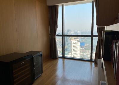 For SALE : The Pano / 2 Bedroom / 2 Bathrooms / 130 sqm / 19800000 THB [S11588]
