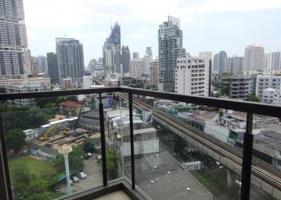 For SALE : The Crest Sukhumvit 34 / 2 Bedroom / 3 Bathrooms / 114 sqm / 23000000 THB [S11574]