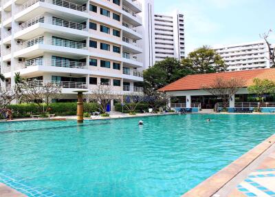 Studio Condo in View Talay 5 Jomtien C008654