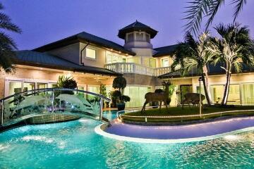 House For Sale With Boat Mooring Pattaya
